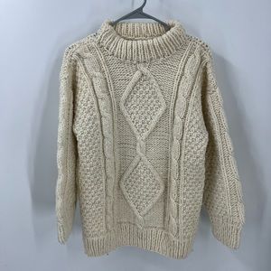 Artesanias MAQURI AGUASCA 100% wool handmade in Ecuador cableknit sweate…